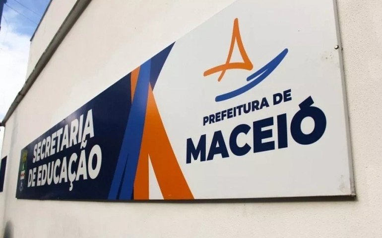 Prefeitura de Maceió convoca 743 auxiliares de sala aprovados em processo seletivo