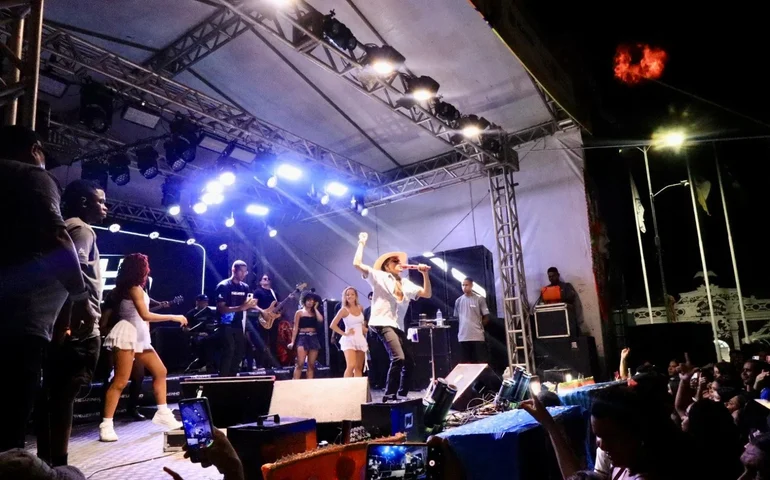 Carnaval de Palmeira 2026: show de “Theuzinho” custou R$ 250 mil e concentra maior fatia das contratações