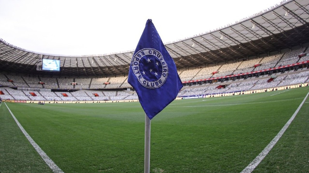 Cruzeiro anuncia o empréstimo do polivalente volante equatoriano Cifuentes