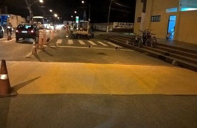 Conjunto Graciliano Ramos ganha sinalização de trânsito