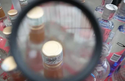 Brasil tem 47 casos de intoxicação por metanol; mortes chegam a nove