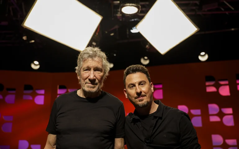 Em entrevista à TV Brasil, Roger Waters defende diálogo pela paz