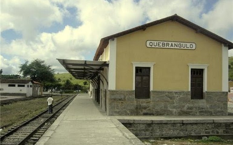 Adolescente denuncia violência em festa em Quebrangulo; Polícia Civil apura o caso