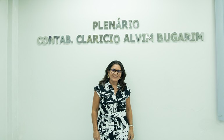 Controladora-Geral do Estado é a nova presidente do Conselho Regional de Contabilidade