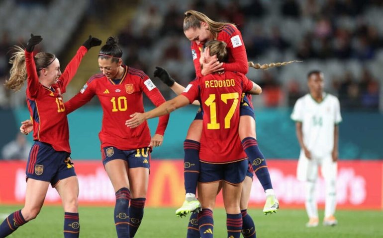 Resumo da Copa: Espanha e Japão vencem e garantem vaga nas oitavas de final