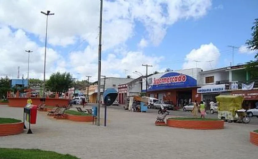 Homem é morto a golpes de madeira durante confusão em bar de Anadia