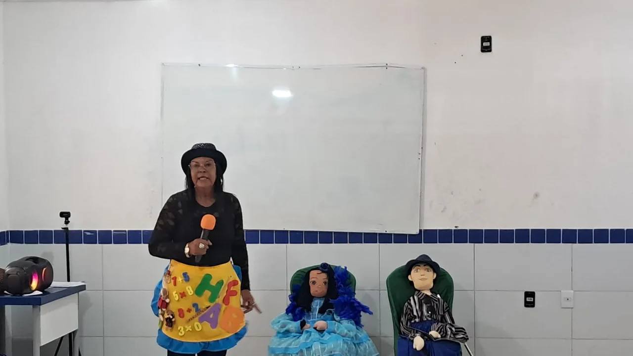Tia Márcia Conta Histórias incentiva a observação e o estudo em escola de Maceió