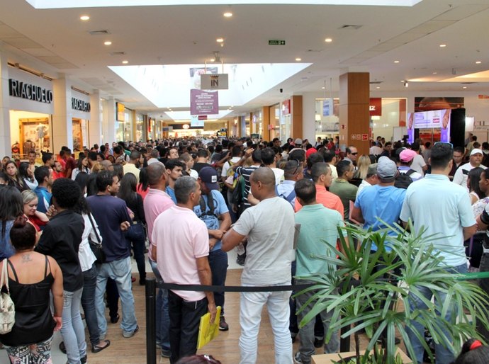 Feira do Emprego e Empreendedorismo atrai um grande público no primeiro dia