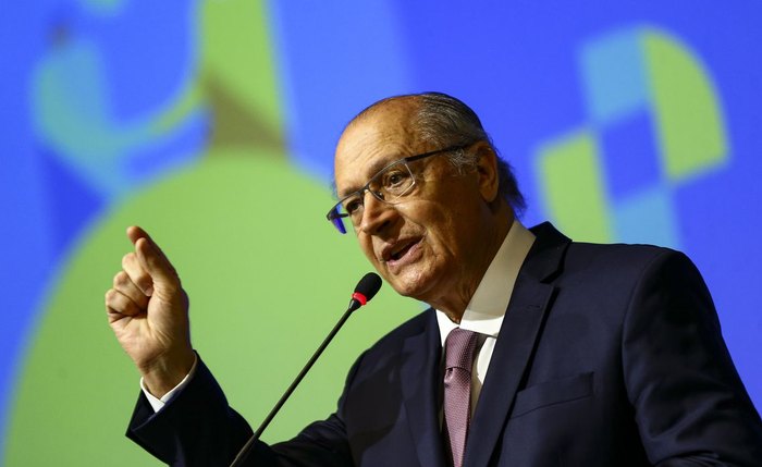Possibilidade de maior adição do biocombustível na gasolina está prevista no Programa Combustível do Futuro