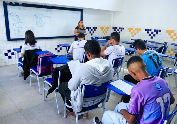 Estudantes podem solicitar isenção para o Enem 2023 a partir do dia 17