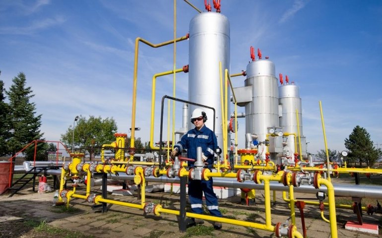 Dias de consumo excessivo de gás na Europa estão desaparecendo