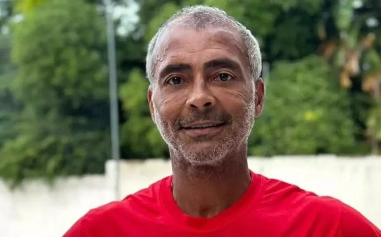 Em rede social, Romário sobe o tom contra críticas a reforços do América: 'Fala pra c...'