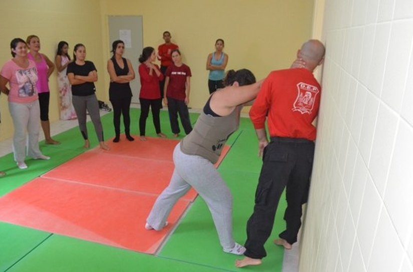 Escola Penitenciária abre vagas no Curso de Defesa Pessoal para Mulheres