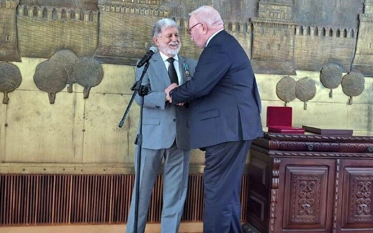 Celso Amorim é condecorado com Ordem da Amizade russa