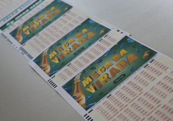 Prêmio de mais de R$ 541 milhões da Mega da Virada sai para 5 apostas