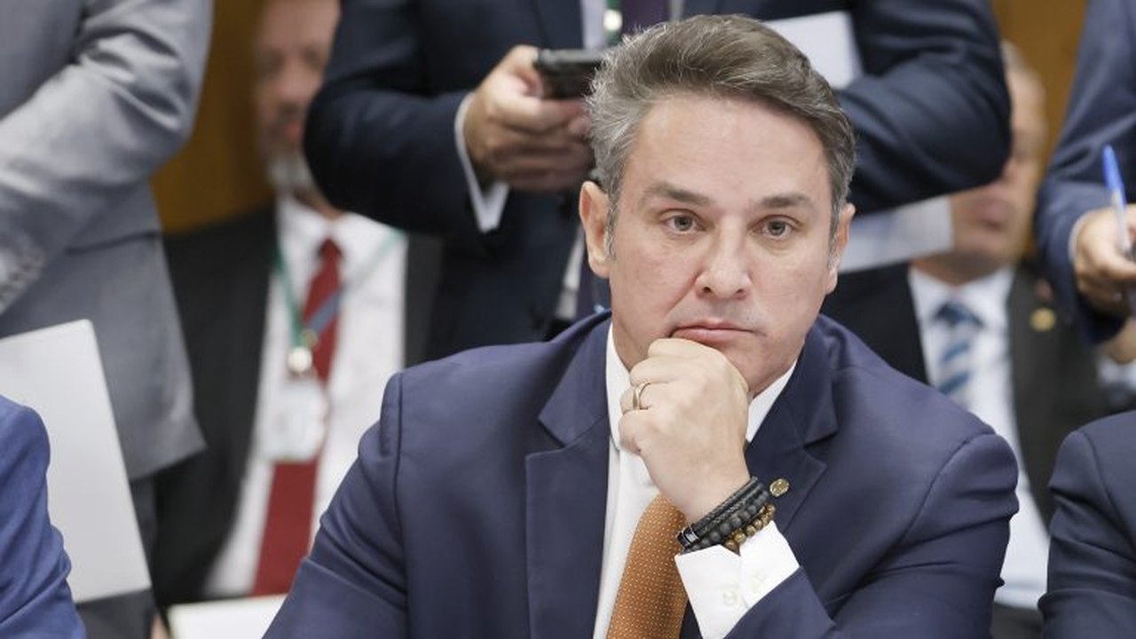 Pesquisa Atlas: Zucco e Juliana Brizola disputam as intenções de voto no Rio Grande do Sul