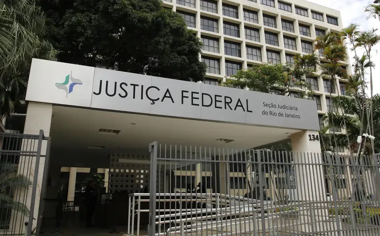 Caso Propinoduto: Justiça pede devolução de R$287 milhões ao erário