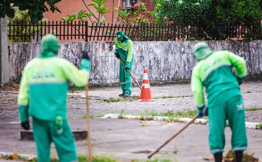 Alurb faz mutirão de limpeza na partes alta e baixa da cidade
