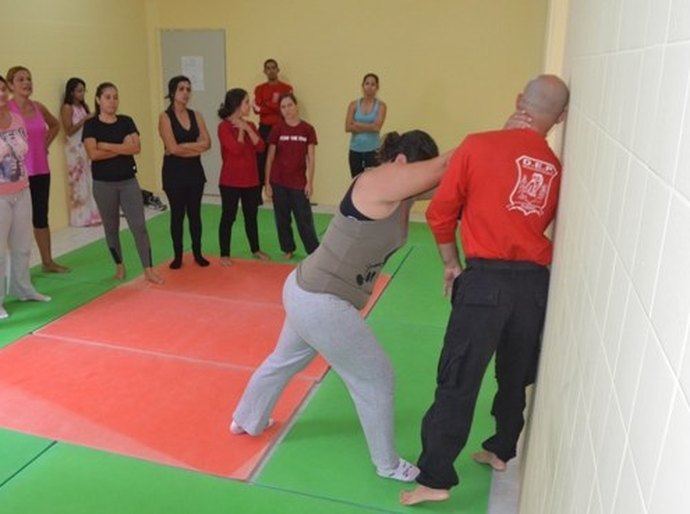 Escola Penitenciária abre vagas no Curso de Defesa Pessoal para Mulheres