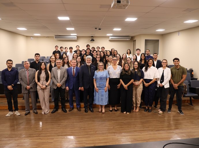 Dentro do projeto “Diálogos do MP com a sociedade” , estudantes do Cesmac conheceram a atuação da Corregedoria-Geral, Ouvidoria e da ESMP
