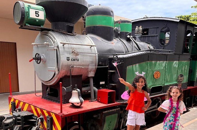 Trem das Crianças leva cultura e diversão sobre trilhos em Maceió