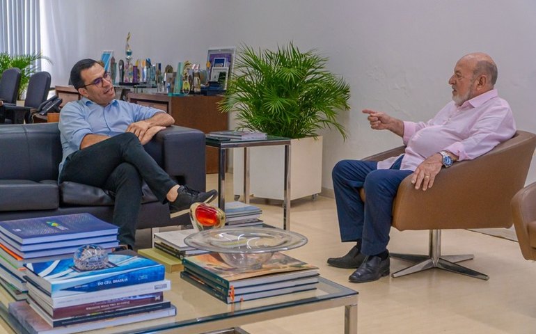 Lyra se reúne com secretário de Governo
