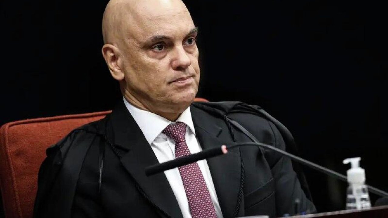 Deputado dos EUA pede que OEA acompanhe atuação de Moraes
