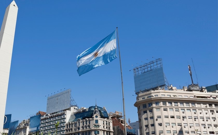 Argentina recebe 3,5 milhões de vacinas doadas pelos EUA