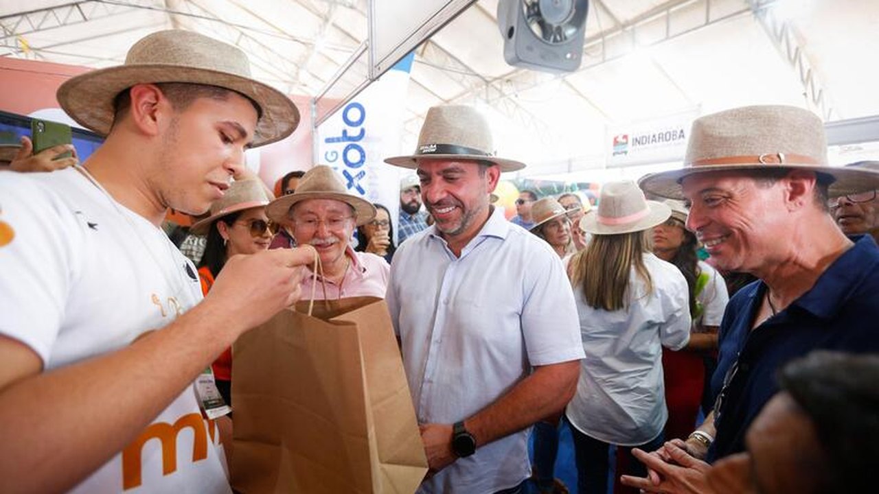Paulo Dantas participa de um dos maiores eventos do agronegócio do Nordeste em Itabaiana-SE