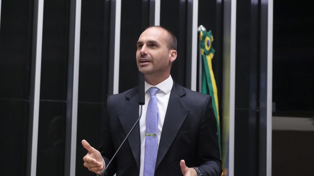 Eduardo Bolsonaro vai conseguir o apoio de Trump nos EUA?
