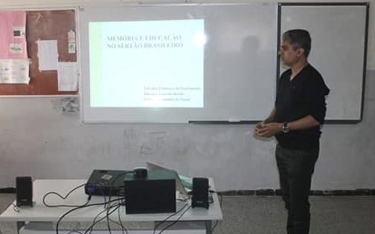 Professor Edvaldo participa de 9º Fórum Latinoamericano Memoria e Identidad