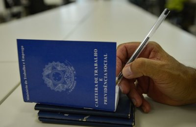 Abono salarial de 2017 começa a ser pago em 26 de julho