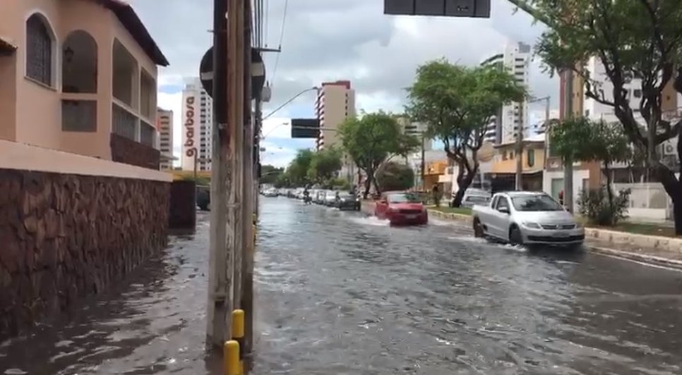 ALAGAMENTO CHUVA