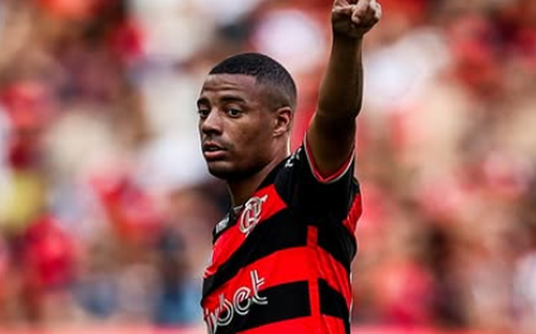 De La Cruz desfalca o Flamengo no clássico com o Fluminense por 'planejamento físico'