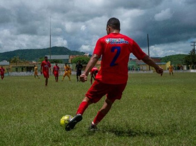 Prefeitura de Santana abre o Campeonato Municipal de Futebol de Campo 2022