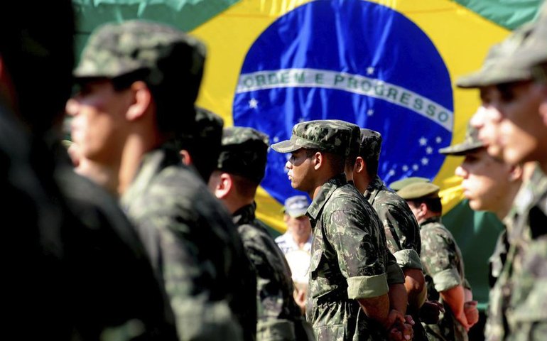 Exército afirma que não irá se manifestar sobre declarações de hacker