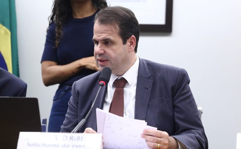 Comissão aprova punição para assédio bancário contra aposentados e beneficiários do BPC