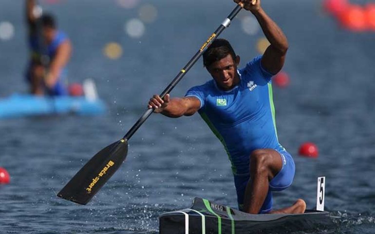 Atleta revelado pelo Programa Segundo Tempo, Isaquias Queiroz conquista mais um ouro