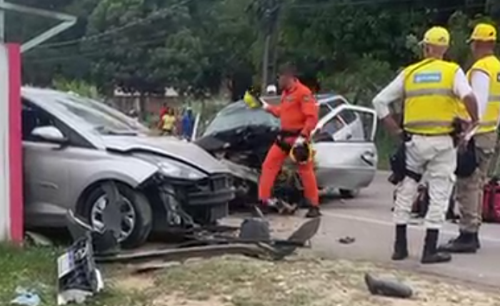 Equipes do Samu e do BPTran atuaram na ocorrência em Ipioca