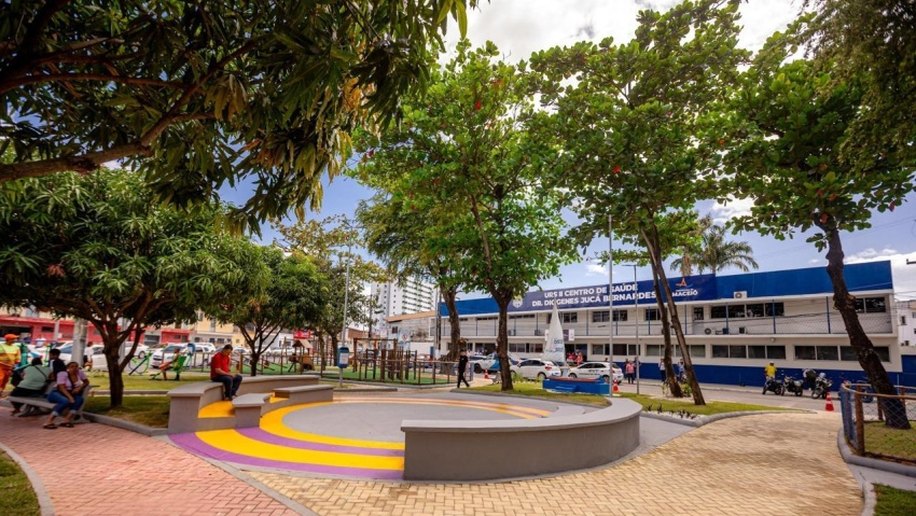 JHC entrega Centro de Saúde e Praça da Maravilha e reforça compromisso com a qualidade de vida dos maceioenses