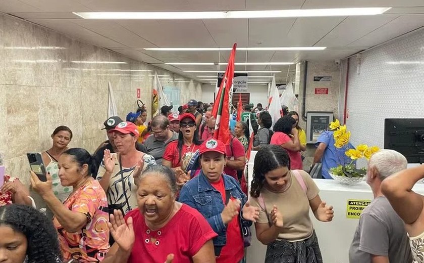 MST ocupa sede do Incra em Alagoas, em protesto contra a nomeação de indicado de Arthur Lira