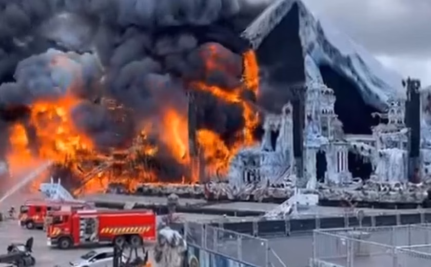 Incêndio atinge palco principal do festival Tomorrowland na Bélgica