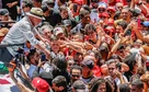 Lula afirma que PT entrará na Justiça contra suspensão de canal
