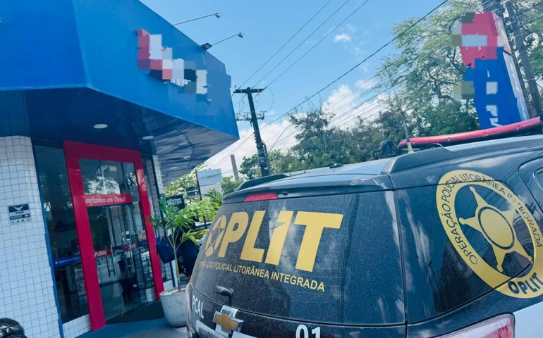 Oplit prende mulher após furto em farmácia na Jatiúca