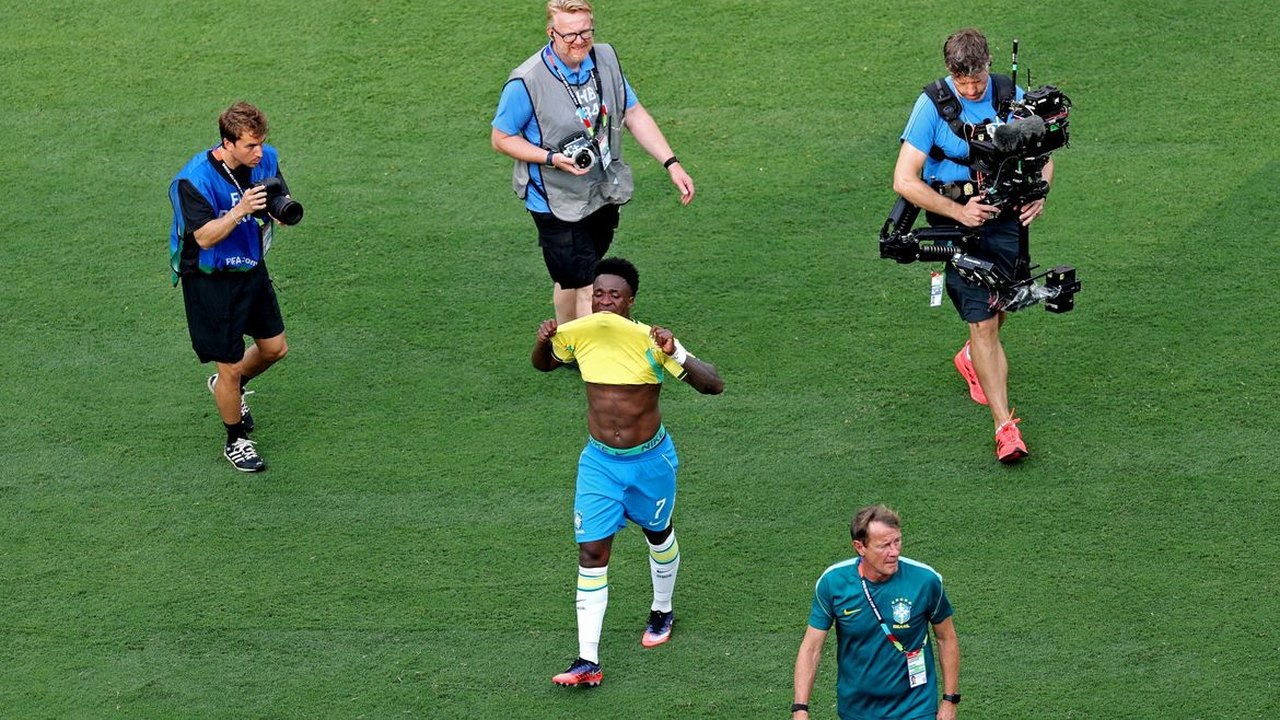 Vini Jr. mantém sonho do hexa enquanto Marquinhos fala em tom de adeus