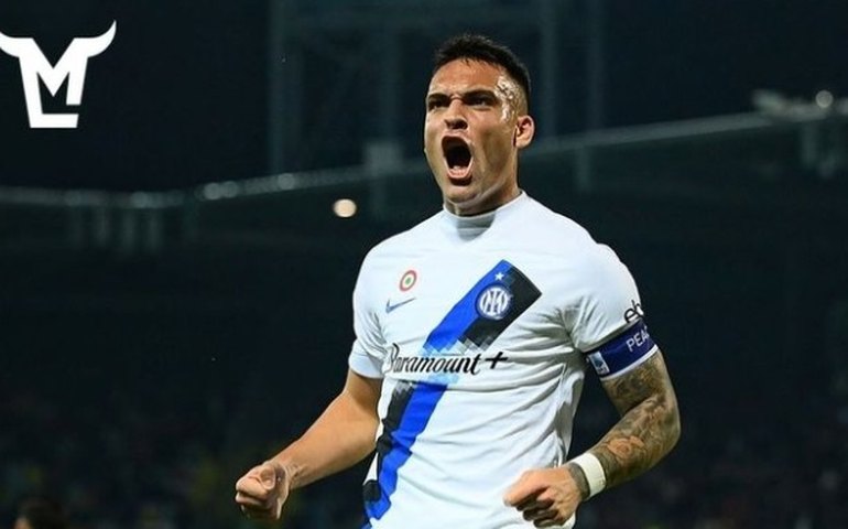 Lautaro Martínez ganha prêdmio de melhor jogador do Campeonato Italiano