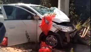 Motorista bate em poste e é atacado por abelhas no Litoral Norte de Sergipe