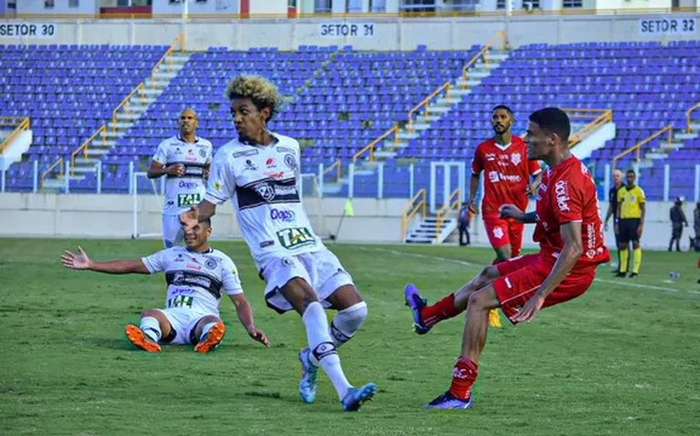 Sergipe vence o ASA por 2 a 0 e segue na briga pela classificação