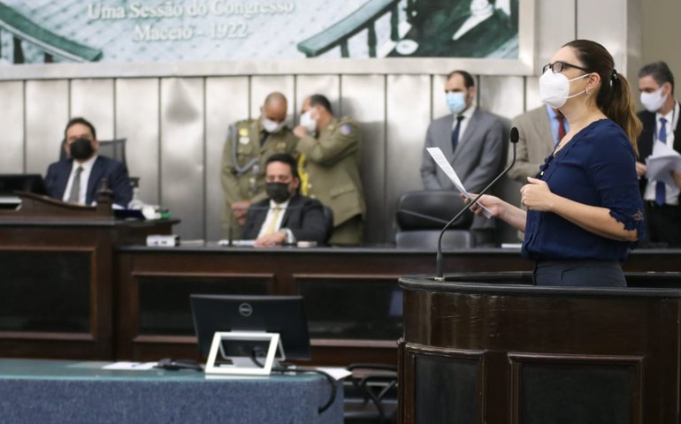 Jó cita ciência e direitos humanos ao cobrar vacinação contra Covid-19 para usuários de ônibus