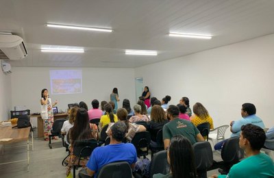 Educadores ambientais recebem capacitação sobre saúde do trabalho